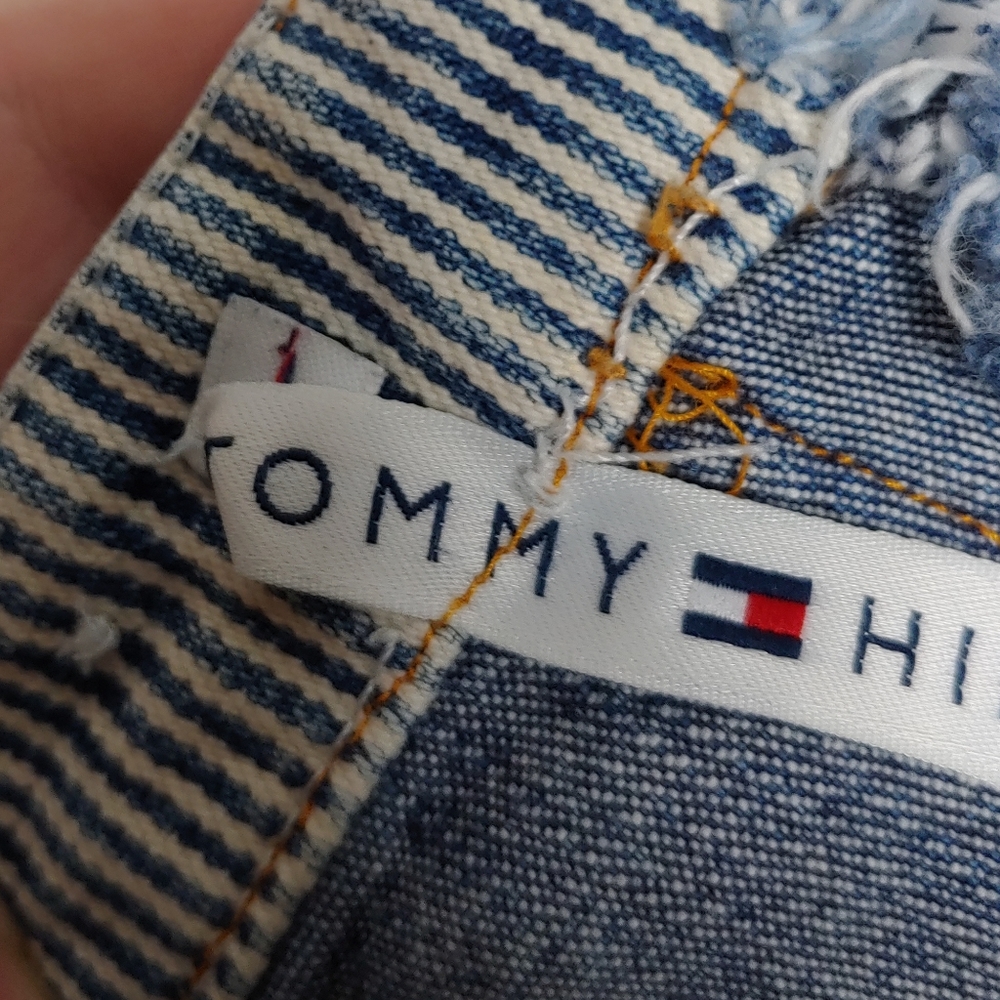 Tommy Hilfiger Women's Medium Wash Blue Jean A Line Mini Skirt Size Small - Picture 15 of 15